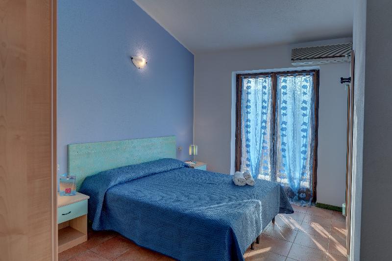 סנטה טרזה גאיורה Residence Le Pavoncelle מראה חיצוני תמונה